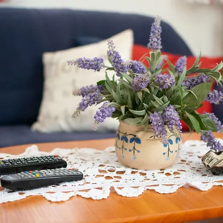 Laura Relax & Quiet Zone بيت للعطل ميدولين